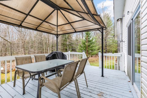 Terrasse - 901 Ch. De Dunany, Lachute, QC - Outdoor With Deck Patio Veranda With Exterior
