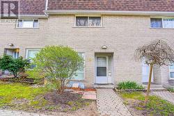 10 - 91 RAMEAU DRIVE Toronto, ON M2H 1T6
