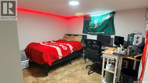 1537 Second Street, Estevan, SK - Indoor Photo Showing Bedroom