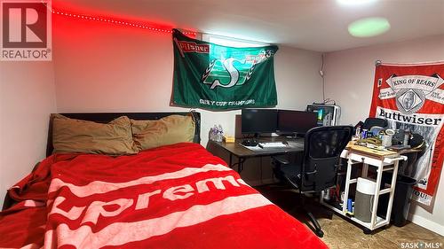 1537 Second Street, Estevan, SK - Indoor Photo Showing Bedroom