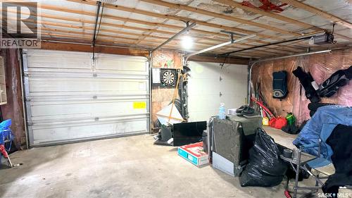 1537 Second Street, Estevan, SK - Indoor Photo Showing Garage