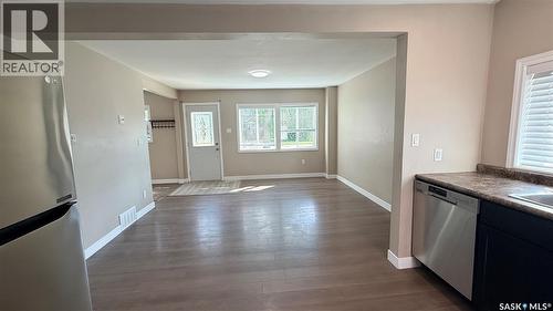 1537 Second Street, Estevan, SK - Indoor Photo Showing Kitchen