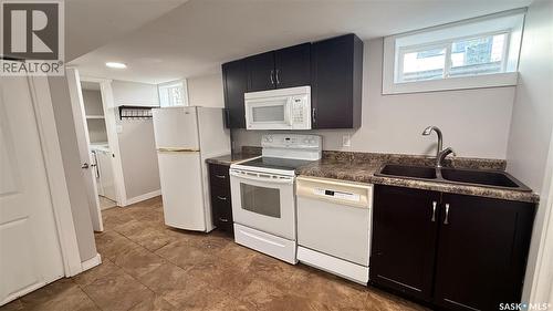 1537 Second Street, Estevan, SK - Indoor Photo Showing Kitchen With Double Sink