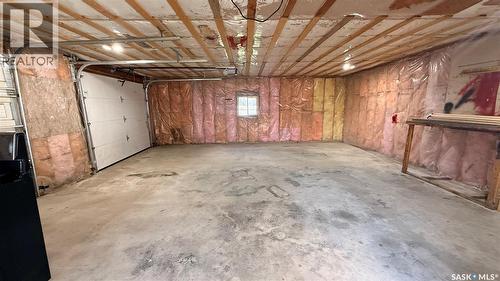 1537 Second Street, Estevan, SK - Indoor