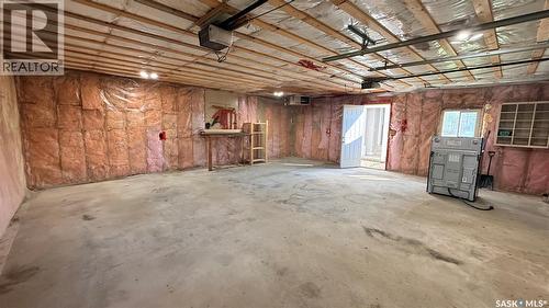 1537 Second Street, Estevan, SK - Indoor