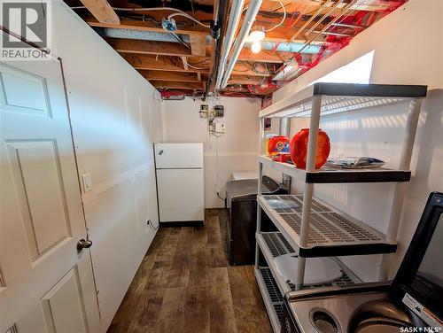 102 Mollard Crescent, Regina, SK - Indoor