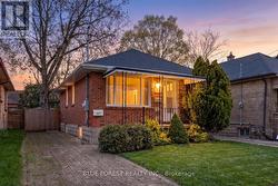 581 HALE STREET  London East (East N), ON N5W 1H7