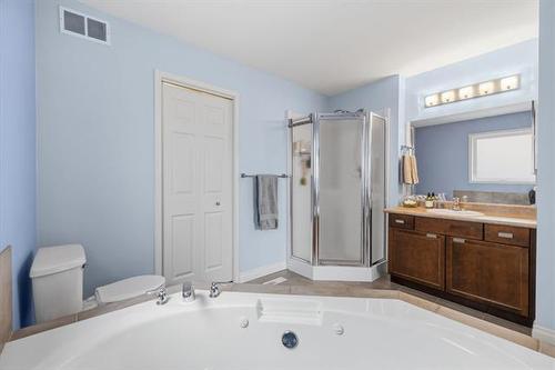 31 Scammel Rd, Winnipeg, MB 