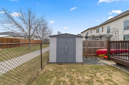 31 Scammel Rd, Winnipeg, MB 