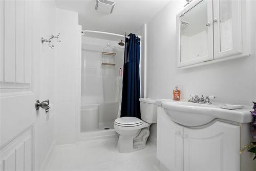 10 George Suttie Bay, Winnipeg, MB 