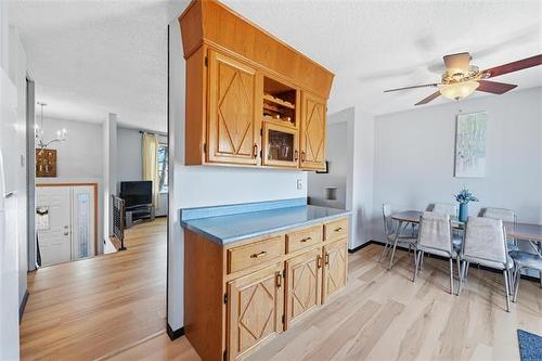 10 Masterton Cr, Winnipeg, MB 
