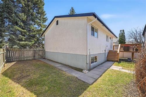 10 Masterton Cr, Winnipeg, MB 