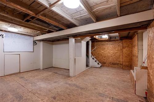 348 St John'S Ave, Winnipeg, MB 