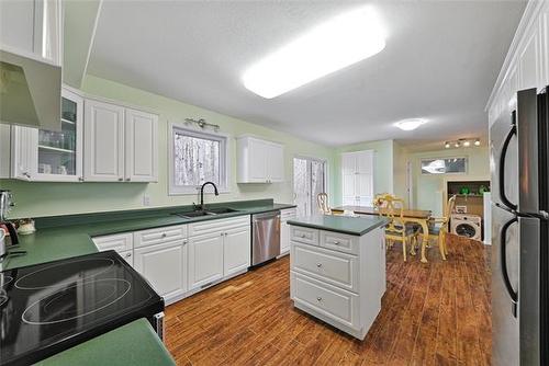 149 Dacor Dr, La Broquerie, MB 