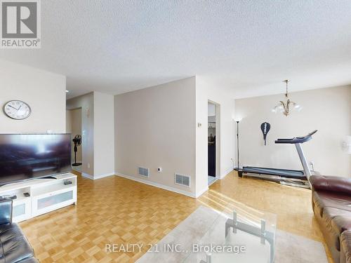 11 Iles Street W, Ajax, ON - Indoor