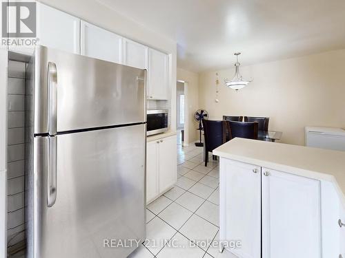 11 Iles Street W, Ajax, ON - Indoor Photo Showing Kitchen