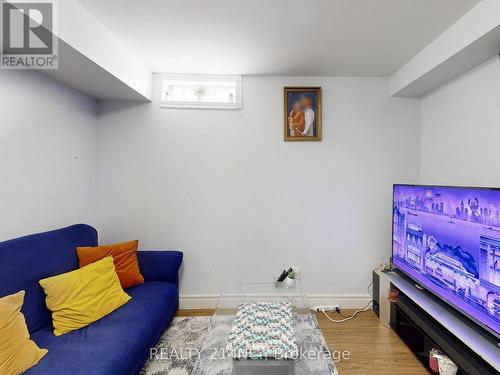 11 Iles Street W, Ajax, ON - Indoor