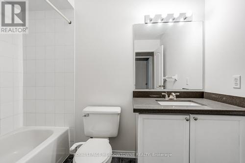 6124 Clover Ridge Crescent, Mississauga, ON - Indoor Photo Showing Bathroom