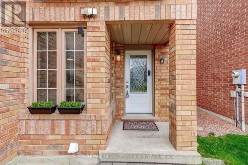 6124 Clover Ridge Crescent, Mississauga, ON - Outdoor With Exterior