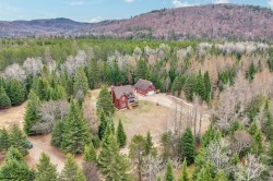 371 Ch. Maskinongé  Amherst, QC J0T 2L0
