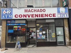 1990 EGLINTON AVENUE W Toronto, ON M6E 2J9