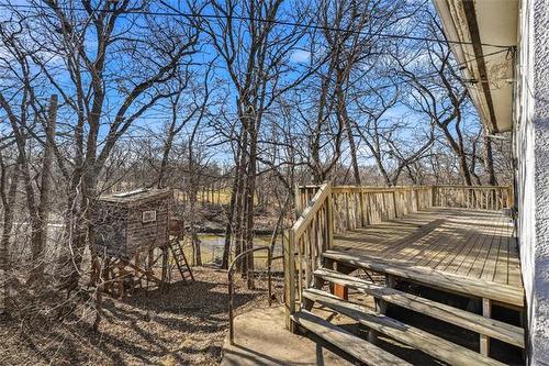 23 Iroquois Bay, Winnipeg, MB 
