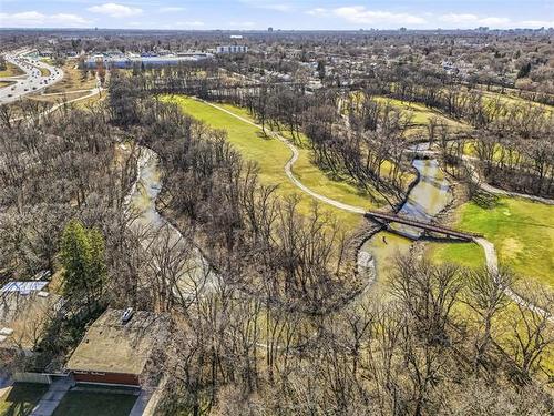 23 Iroquois Bay, Winnipeg, MB 