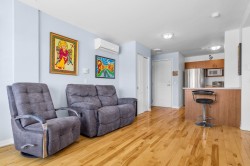 Salon - 