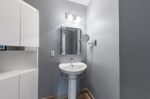 Bathroom - 781 Rue Fernet, Saint-Jean-Sur-Richelieu, QC - Indoor Photo Showing Bathroom