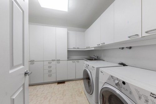 Laundry - 781 Rue Fernet, Saint-Jean-Sur-Richelieu, QC - Indoor Photo Showing Laundry Room