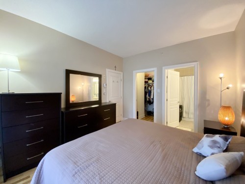 Master Bedroom - 107-945 Rue Muir, Montréal (Saint-Laurent), QC - Indoor Photo Showing Bedroom