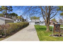 2953 ST CLAIR GARDENS Road Sombra, ON N0P 2H0