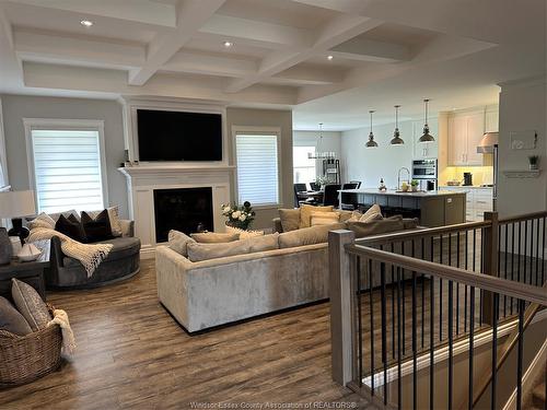 1694 Noah, Ruthven, ON 