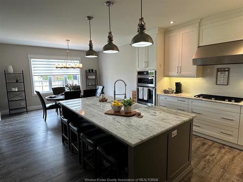 1694 Noah, Ruthven, ON 