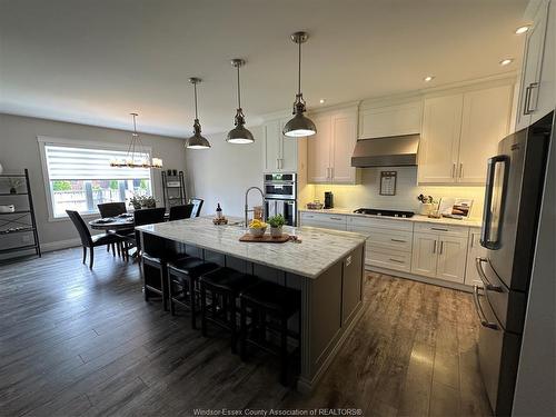 1694 Noah, Ruthven, ON 