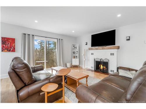 180 Preston Dr, Fredericton, NB 