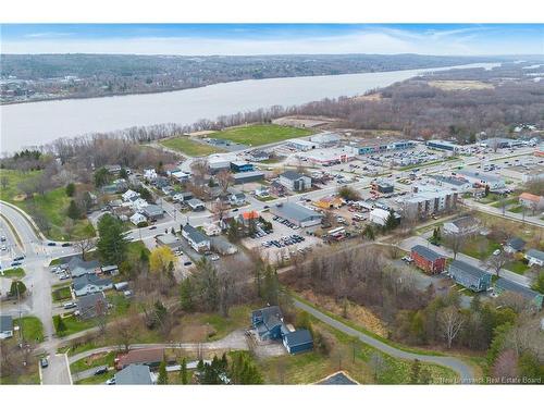 180 Preston Dr, Fredericton, NB 