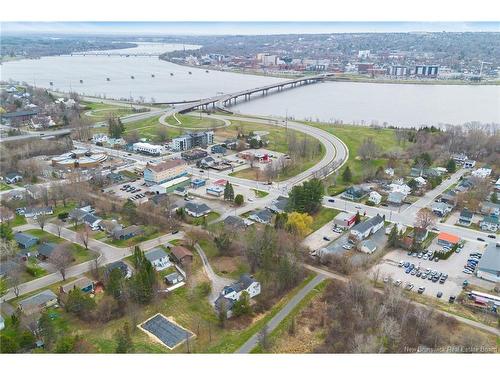 180 Preston Dr, Fredericton, NB 
