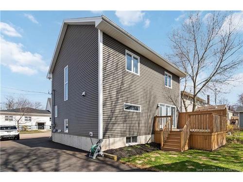 121 Mcclelan Ave, Riverview, NB 