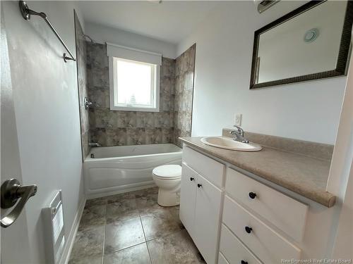 1870 Schryer Ave, Bathurst, NB 