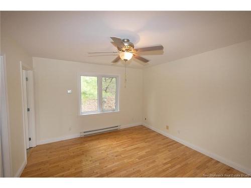 372 Kimble Dr, Fredericton, NB 