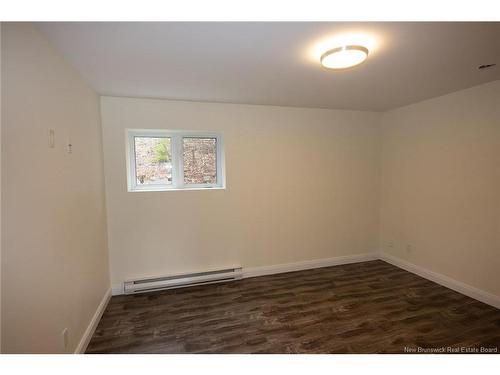 372 Kimble Dr, Fredericton, NB 