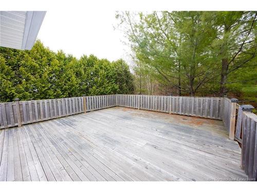 372 Kimble Dr, Fredericton, NB 