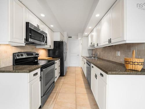 114 45 Vimy Avenue, Halifax, NS 