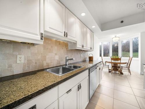 114 45 Vimy Avenue, Halifax, NS 