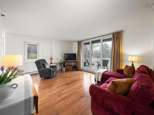 114 45 Vimy Avenue, Halifax, NS 
