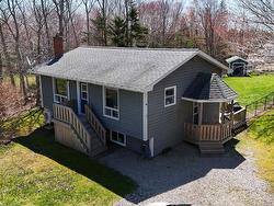 202 Saunders Road  Deerfield, NS B5A 5N6