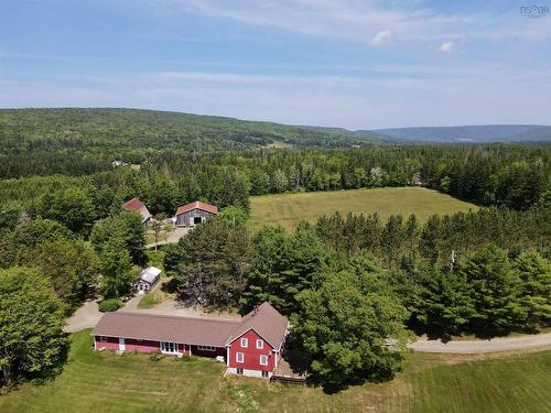2639 Cabot Trail, Middle River, NS 