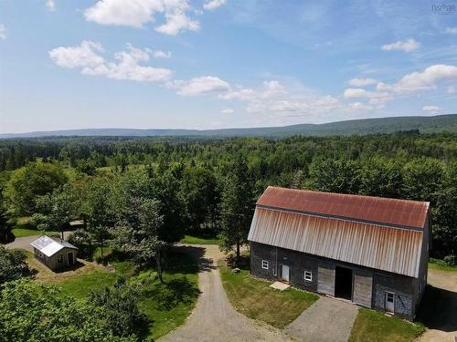 2639 Cabot Trail, Middle River, NS 