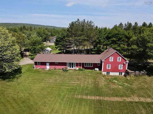 2639 Cabot Trail, Middle River, NS 